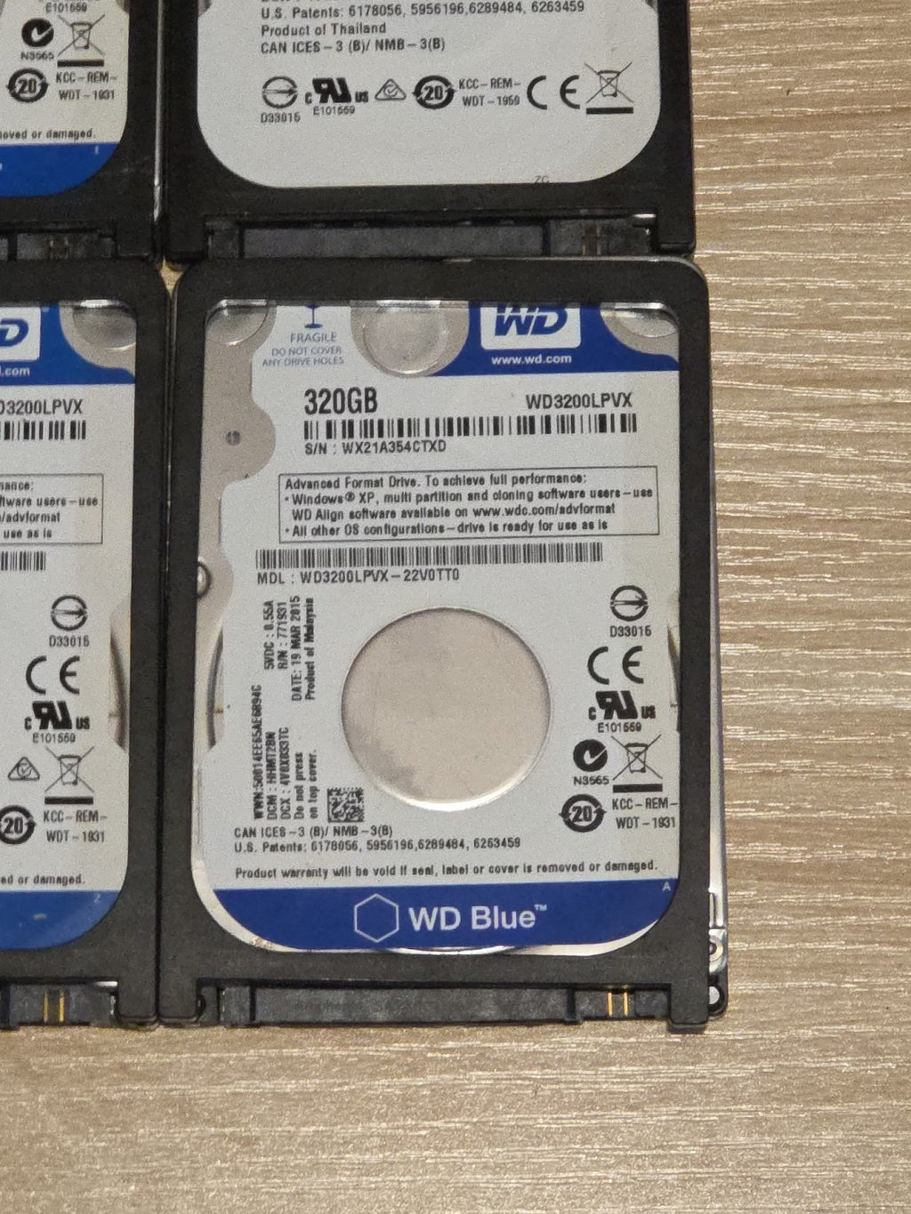 LOT 4 Western Digital WD3200LPVX 320GB 5400RPM 2.5" SATA 3.0Gb/s Hard Drives HDD