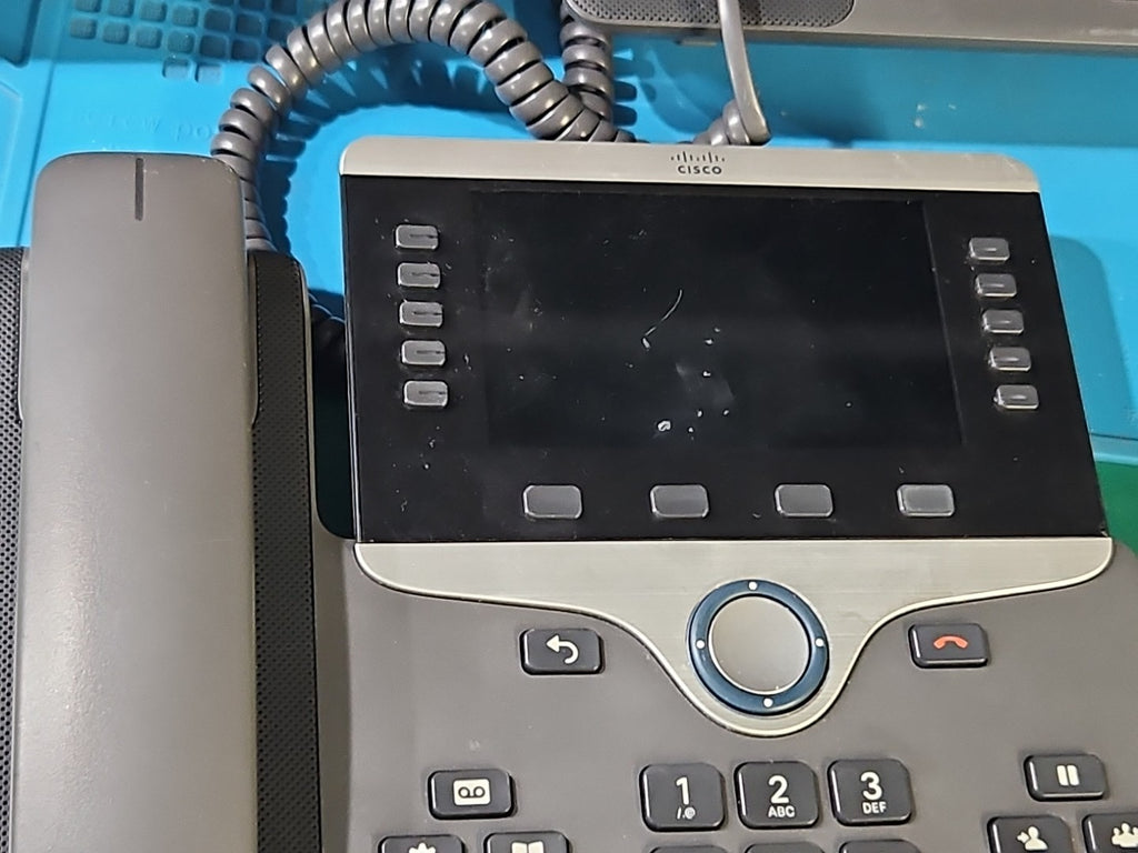 LOT 3 Cisco CP-8851 IP Phones CP-8851-K9 Cord & Handset FOR PARTS OR REPAIR
