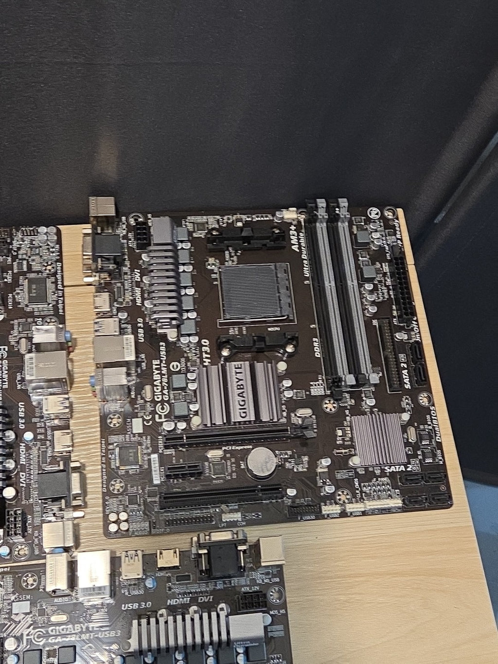 LOT 5 Gigabyte GA‑78LMT‑USB3 Socket AM3+ DDR3 SDRAM Desktop Motherboards AS IS