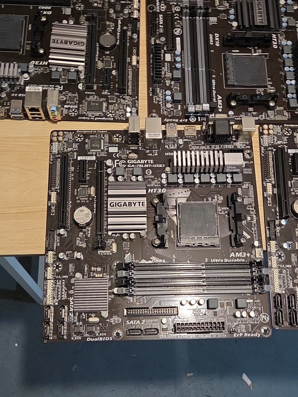 LOT 5 Gigabyte GA‑78LMT‑USB3 Socket AM3+ DDR3 SDRAM Desktop Motherboards AS IS
