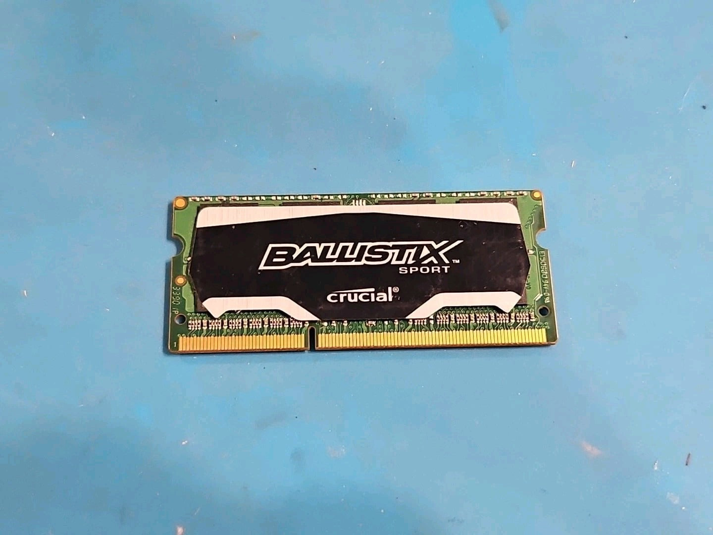 Crucial 4GB BLS4G3N18AES4.16FER2 PC3-14900 DDR3 1866MHz SODIMM Laptop Memory RAM
