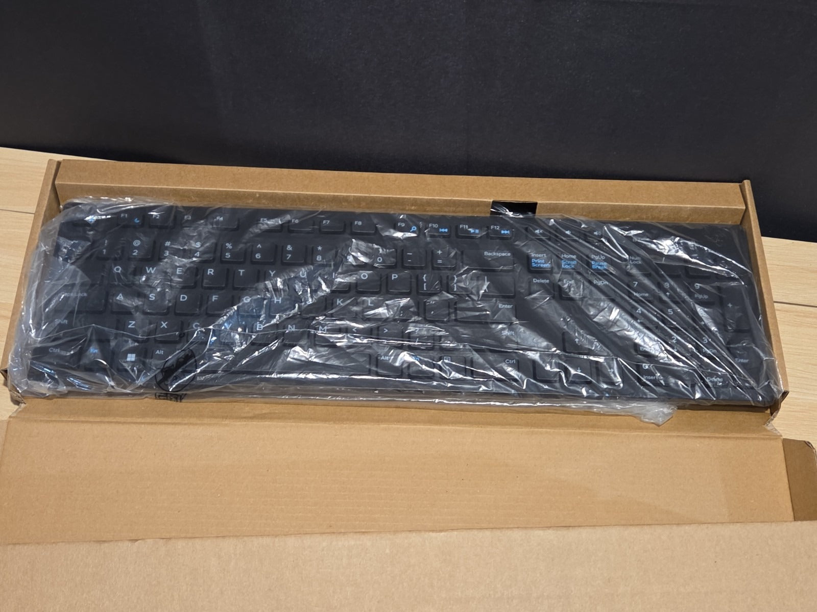 LOT 3 Dell OEM KB216-BK-US Keyboards Black Wired USB 081N8 NEW