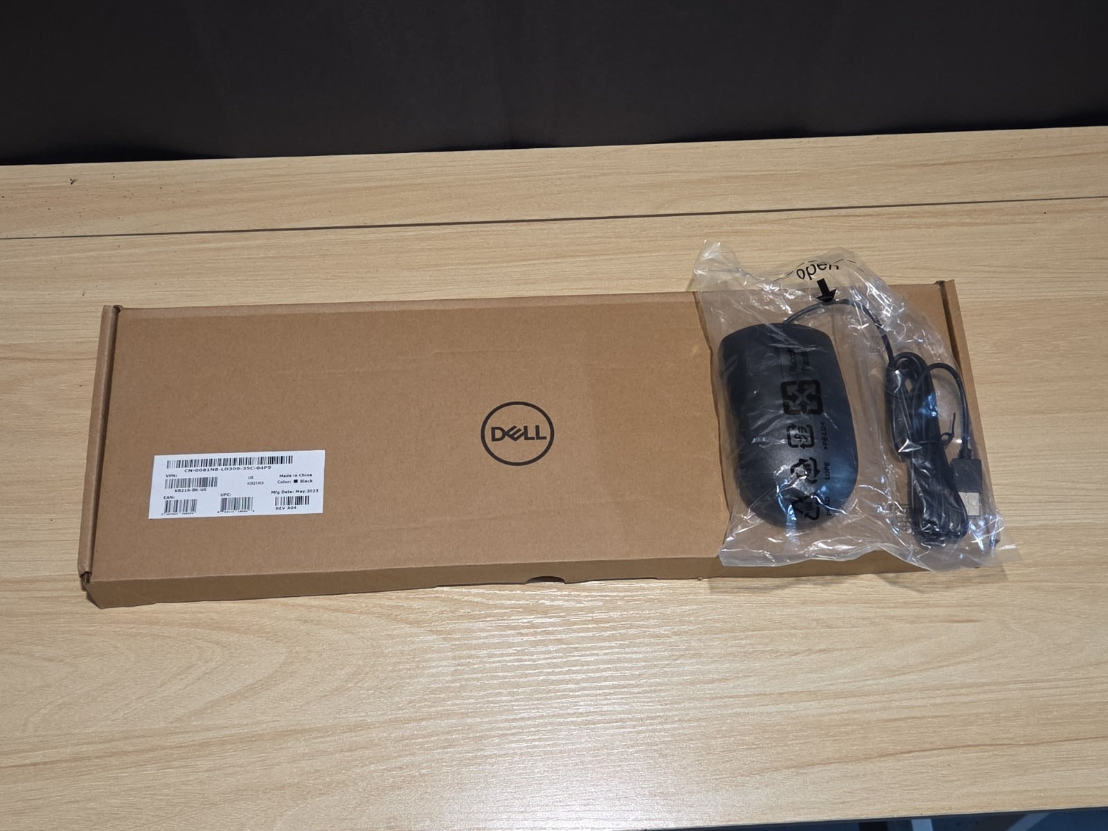 Dell OEM KB216-BK-US Keyboard & Mouse Combo Black Wired USB 081N8 DMV3P NEW