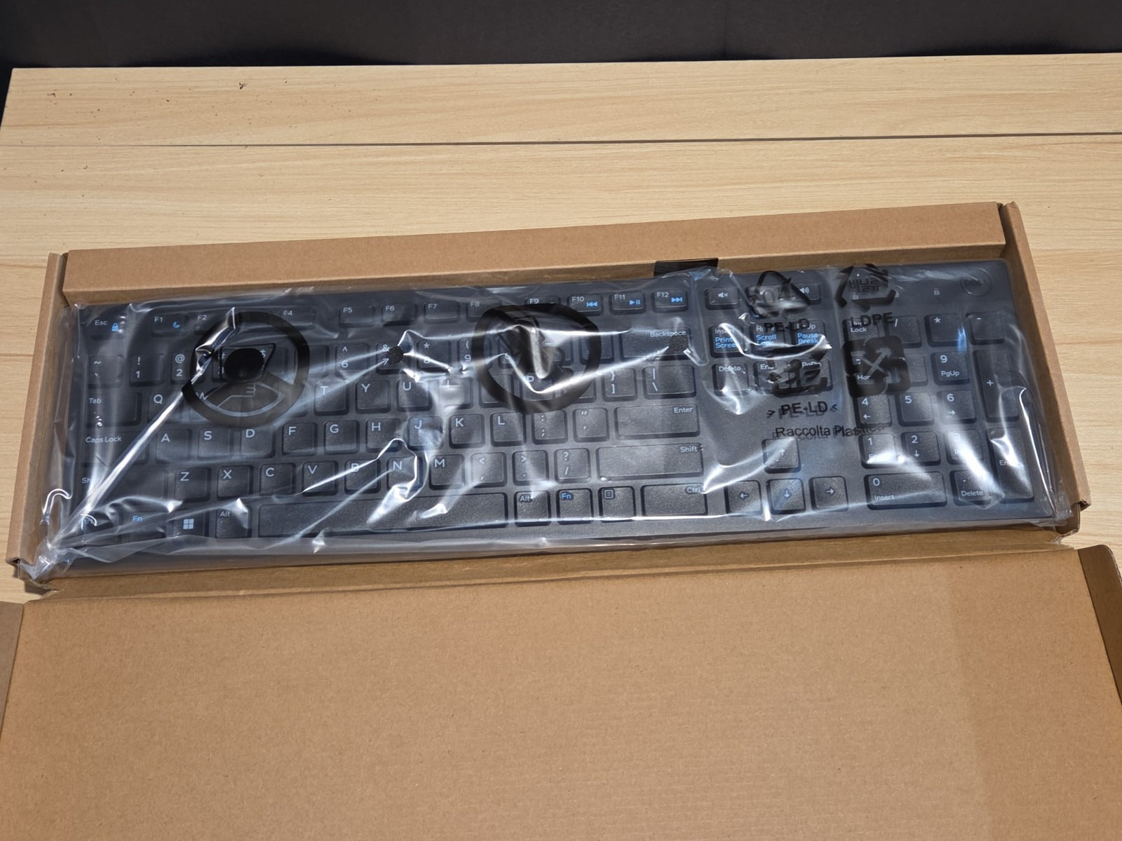 Dell OEM KB216-BK-US Keyboard & Mouse Combo Black Wired USB 081N8 DMV3P NEW