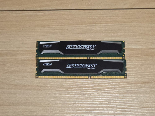16GB (8GBx2) Crucial BL8S8G3D1609DS1S00 PC3-12800 DDR3 1600MHz DIMM Desktop RAM