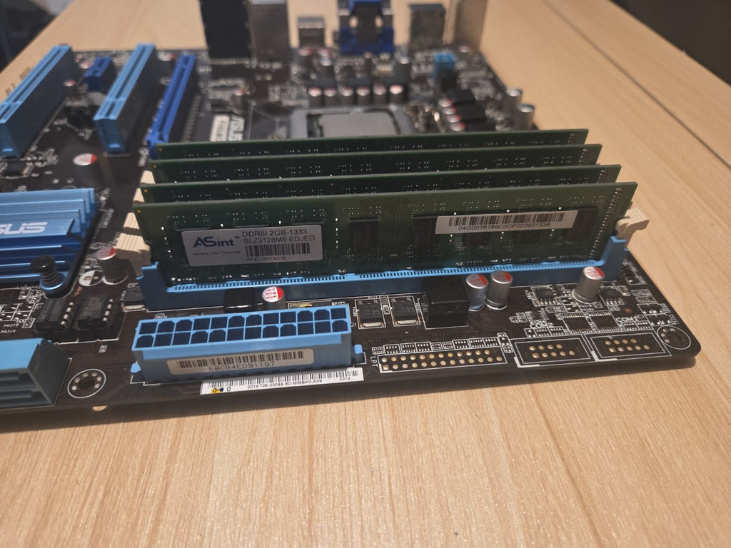 ASUS P7H55-M CG5275/DP DDR3 Desktop mATX Motherboard w/i5 CPU 8GB RAM I/O Plate