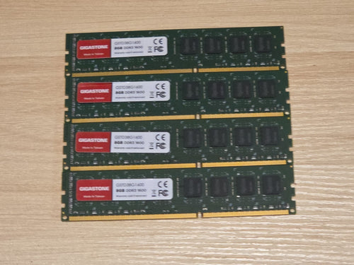 32GB (4GBx8) Gigastone GSTD38G1600 PC3-12800 DDR3 1600MHz DIMM Desktop Memory