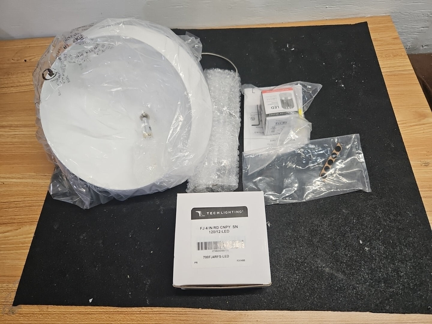 Tech Lighting 700MPBMLWS-LEDS930 MP-Brummel LEED Pendant Light OPEN BOX