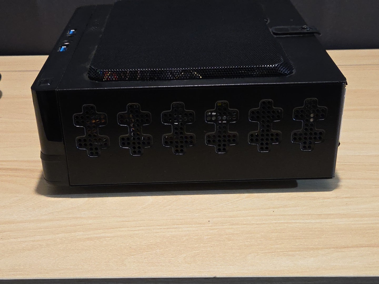 Generic Intel Pentium G4400 3.3GHz CPU 16GB RAM 480GB SSD Black Chassis ITX PC