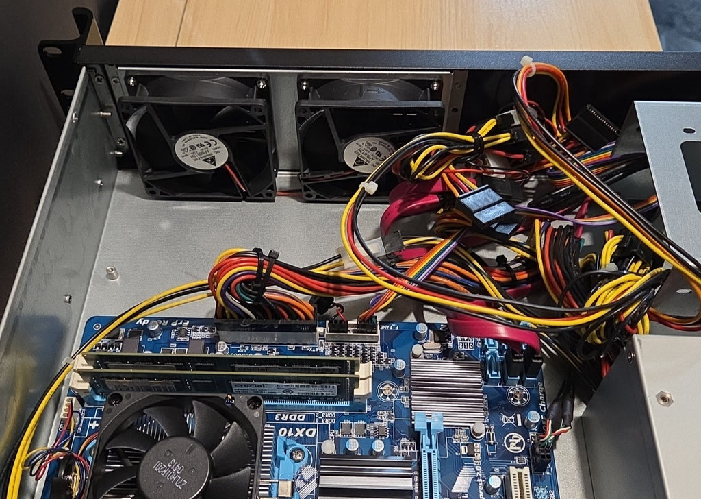 Generic AMD Athlon 270 x2 3.4GHz CPU 8GB RAM Server 2U Rackmount Chassis NO HDDs