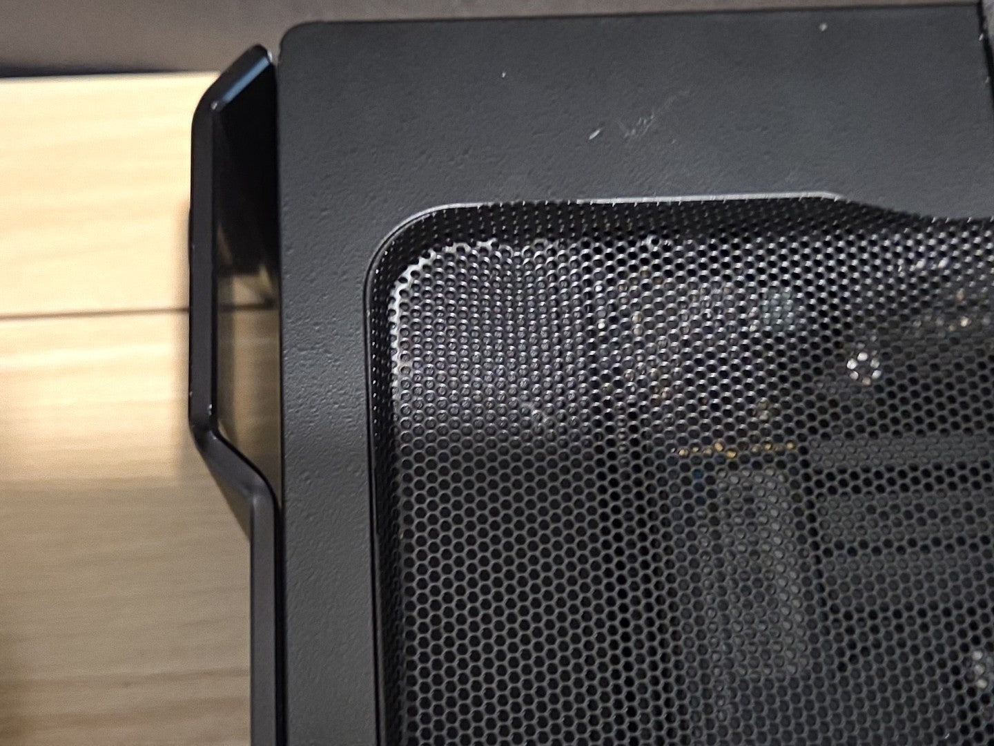 Generic Pentium Gold G5400 3.7GHz CPU 8GB RAM 500GB SSD InWin Chassis ITX PC