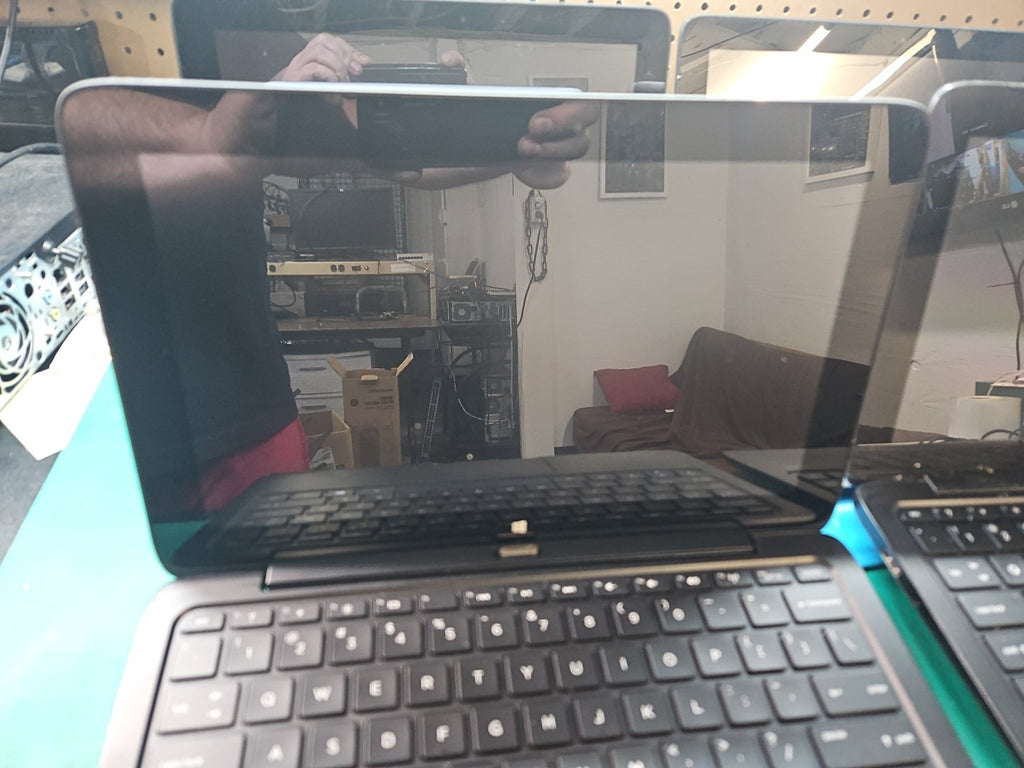 LOT 4 HP Pro x2 410 G1 11.6" i5-4202Y 1.6GHz 4GB 2-in-1 Laptops FOR PARTS AS IS