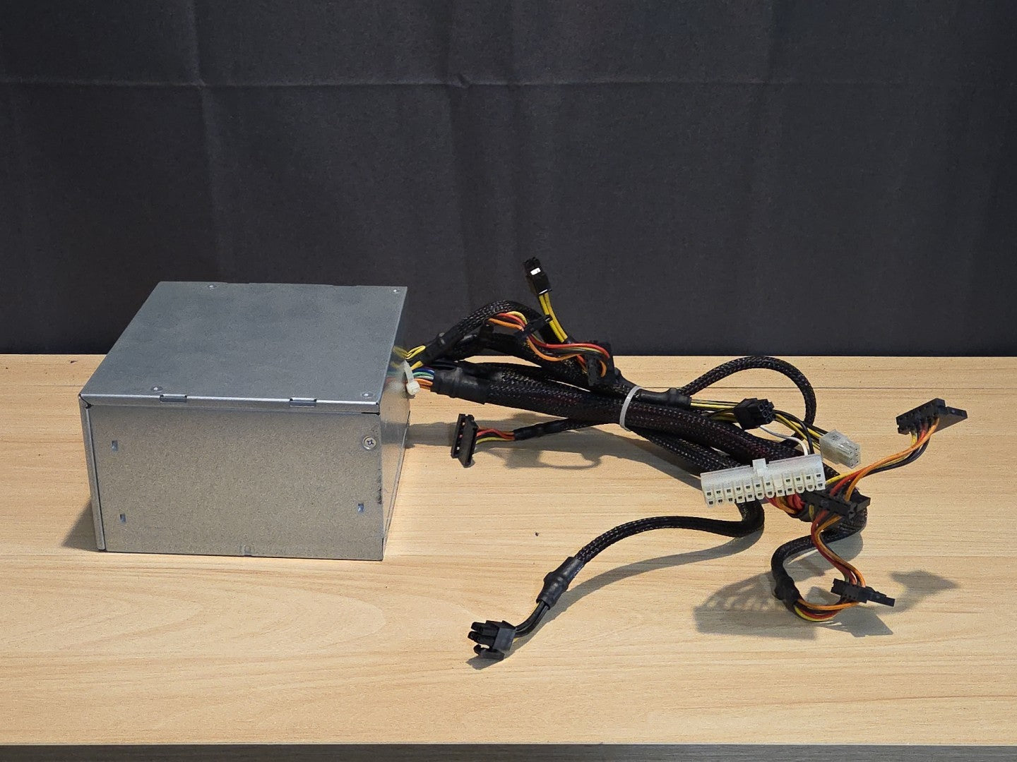 HP Envy H9 810 600W DPS-600WB A PSU Desktop Power Supply 633186-002 633186-001