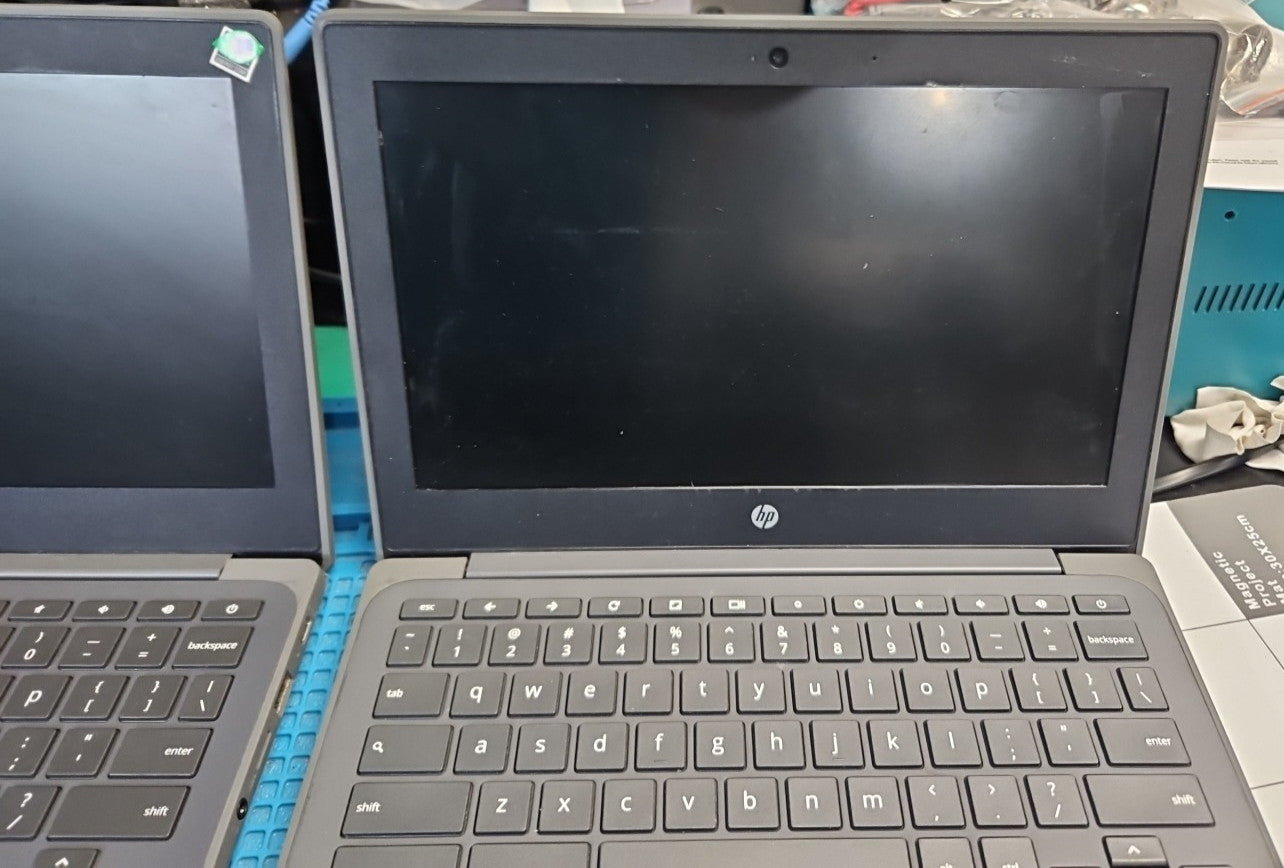 LOT 3 HP Chromebook 11A G8 EE 11.6″ AMD A4‑9120C 1.6GHz CPU 4GB 32GB BOOTS AS IS