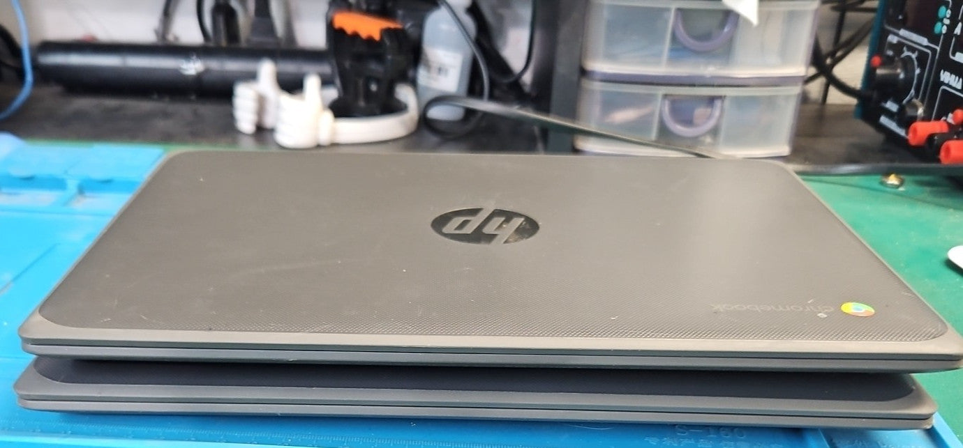 LOT 2 HP Chromebook 11A G8 EE 11.6″ AMD A4‑9120C 1.6GHz CPU 4GB 32GB BOOTS AS IS